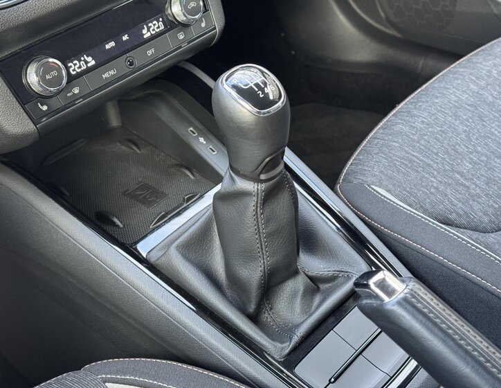 Škoda Kamiq SUV / Terénní 1,5 l 110 kw