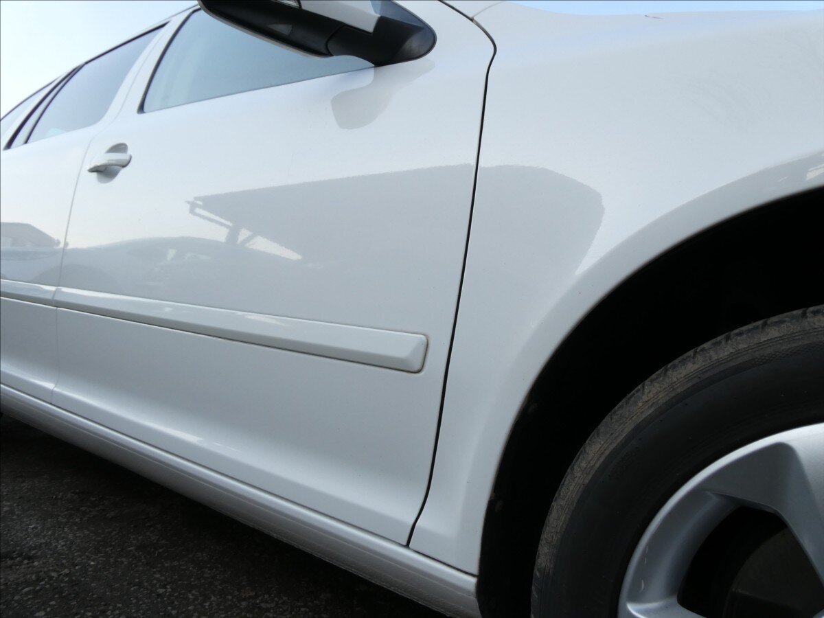 Škoda Octavia Kombi 2,0 l 103 kw