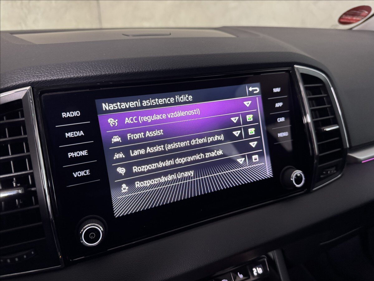 Škoda Karoq SUV / Terénní 2,0 l 85 kw