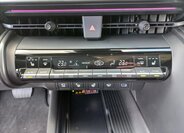 Toyota C-HR CUV 2,0 l 112 kw