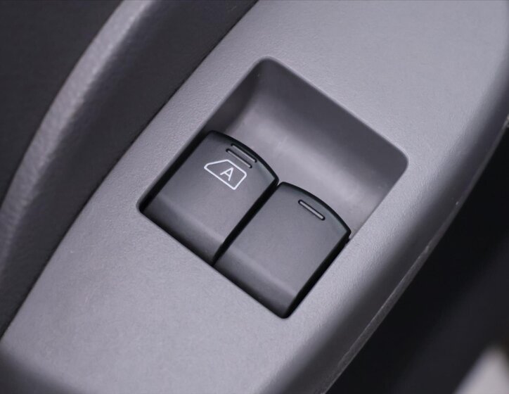 Nissan NV200 VAN / Minibus 1,5 l 81 kw