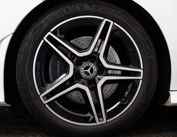 Mercedes-Benz CLA 17