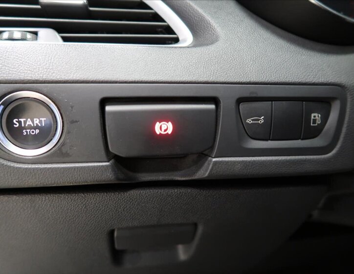 Peugeot 508 Sedan 2,0 l 133 kw