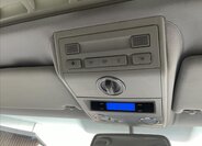 Volkswagen Multivan 32