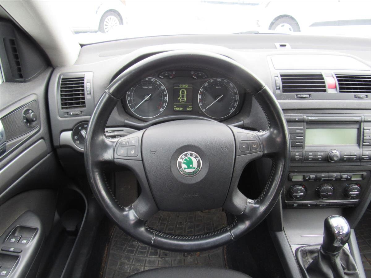 Škoda Octavia Sedan / Limuzína 1,6 l 85 kw