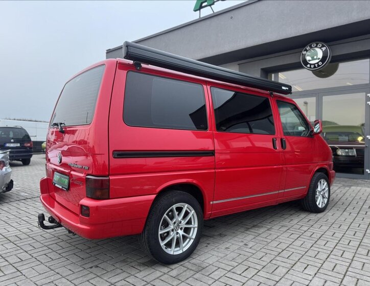 Volkswagen Multivan 6