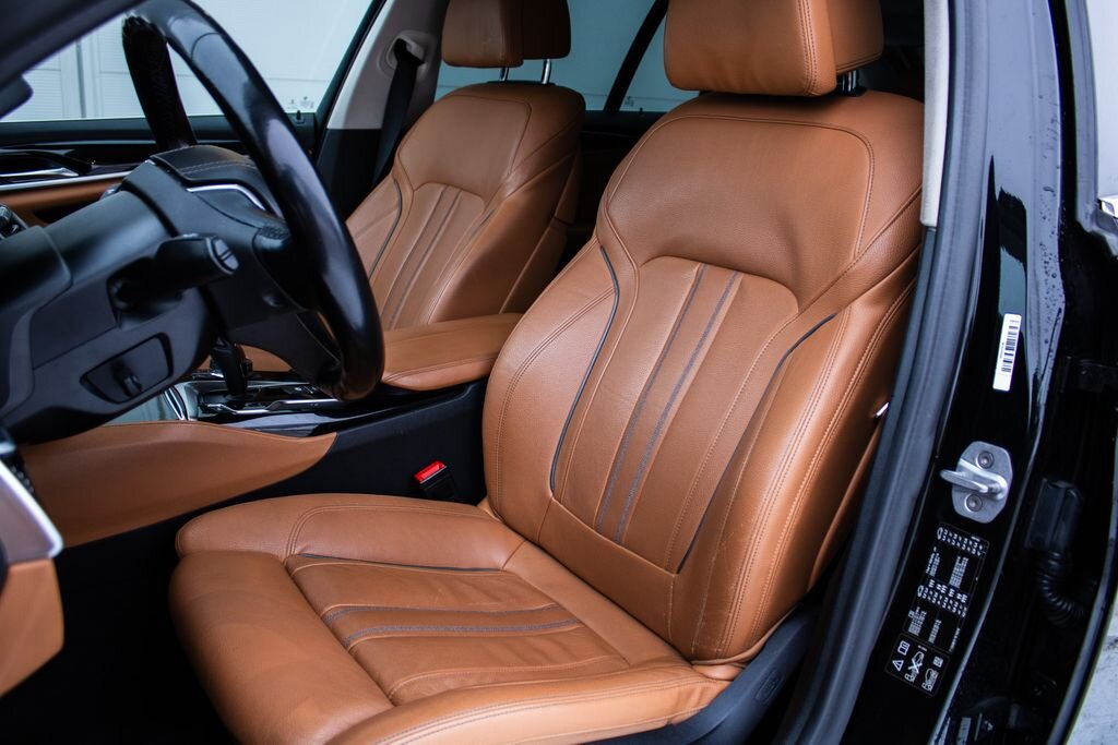 BMW Řada 5 Kombi 3,0 l 195 kw