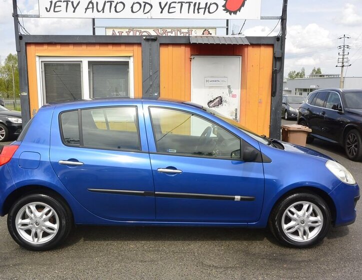 Renault Clio Hatchback 1,1 l 55 kw