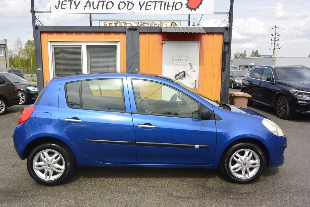 Renault Clio Hatchback 1,1 l 55 kw