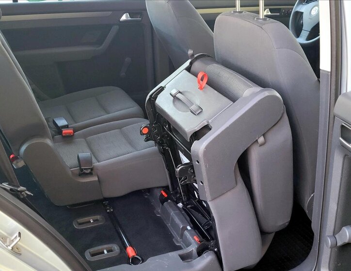 Volkswagen Touran MPV 1,9 l 77 kw