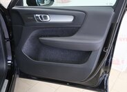 Volvo XC40 Kombi 2,0 l 145 kw