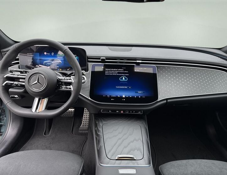 Mercedes-Benz Třídy E 11