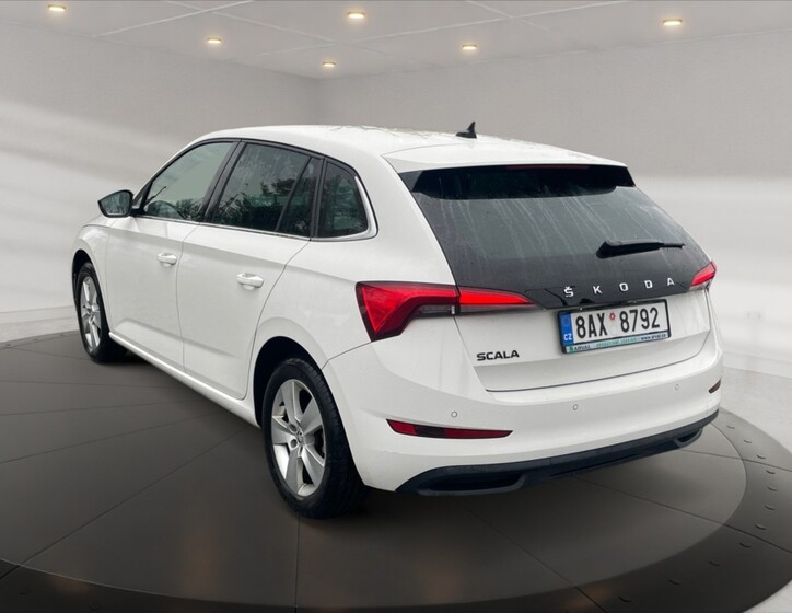 Škoda Scala 4