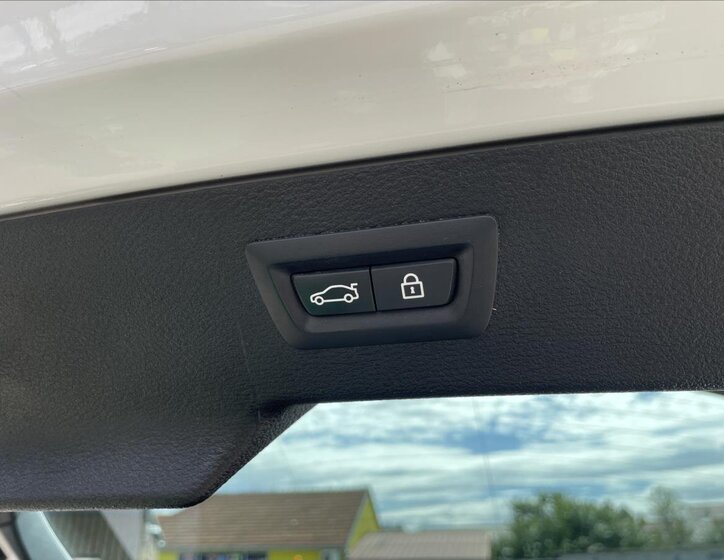 BMW X6 SUV 3,0 l 230 kw