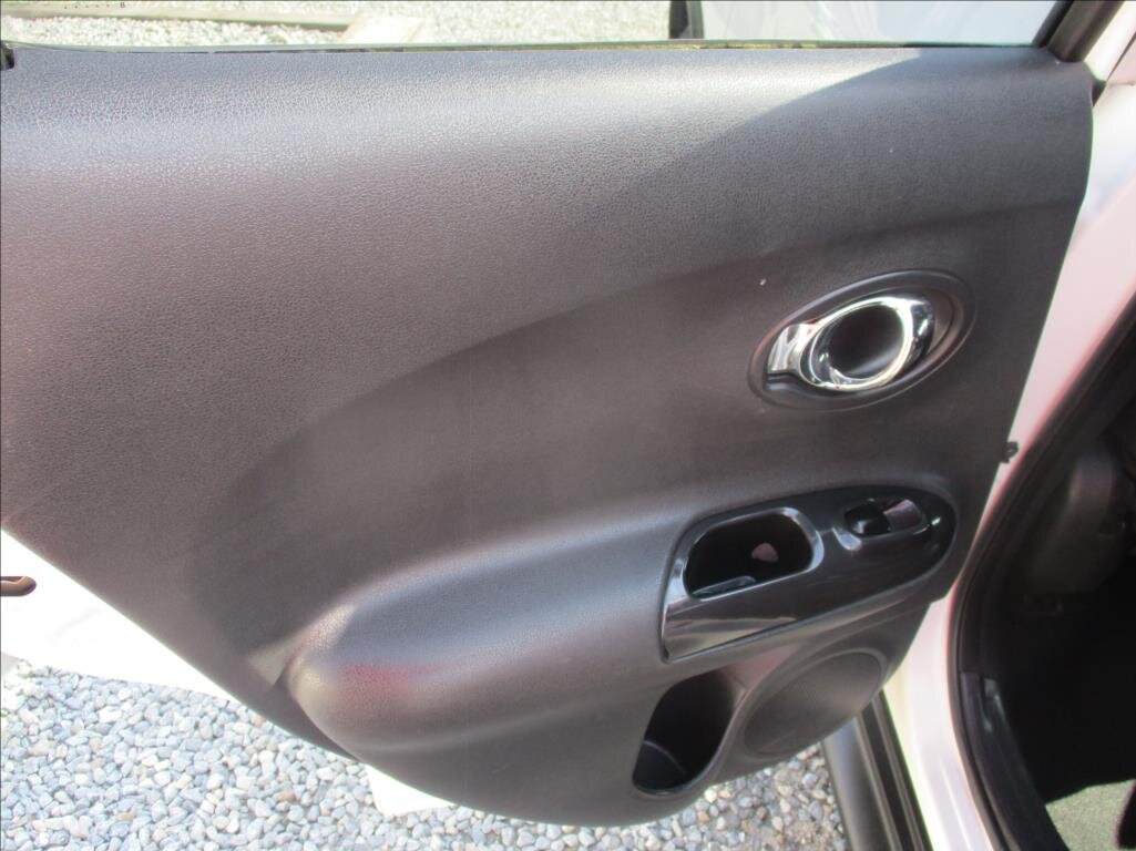 Nissan Juke SUV / Terénní 1,6 l 83 kw