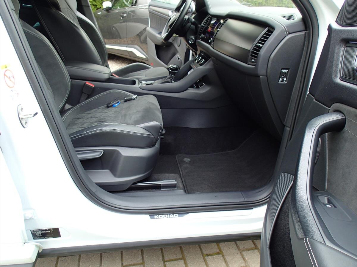 Škoda Kodiaq SUV / Terénní 1,5 l 110 kw