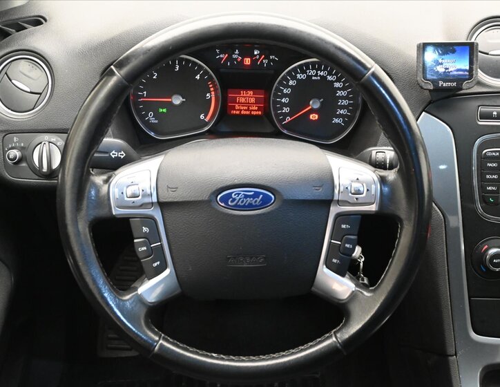 Ford Mondeo Kombi 2,0 l 103 kw