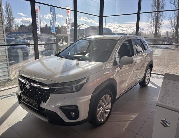 Suzuki S-Cross SUV / Terénní 1,4 l 81 kw