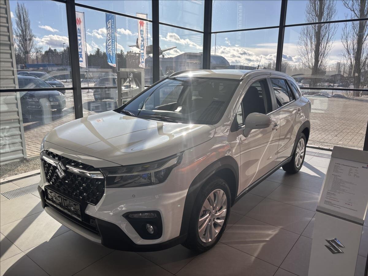 Suzuki S-Cross SUV / Terénní 1,4 l 81 kw