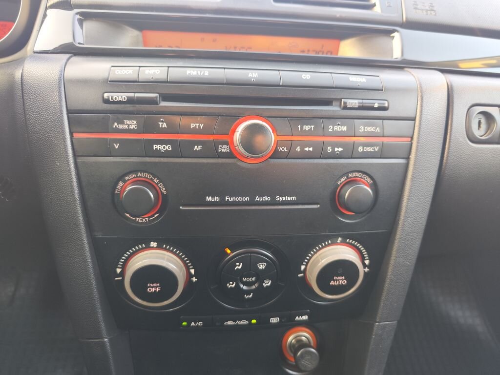 Mazda 3 Hatchback 1,6 l 77 kw