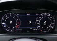 Volkswagen Golf Kombi 2,0 l 228 kw