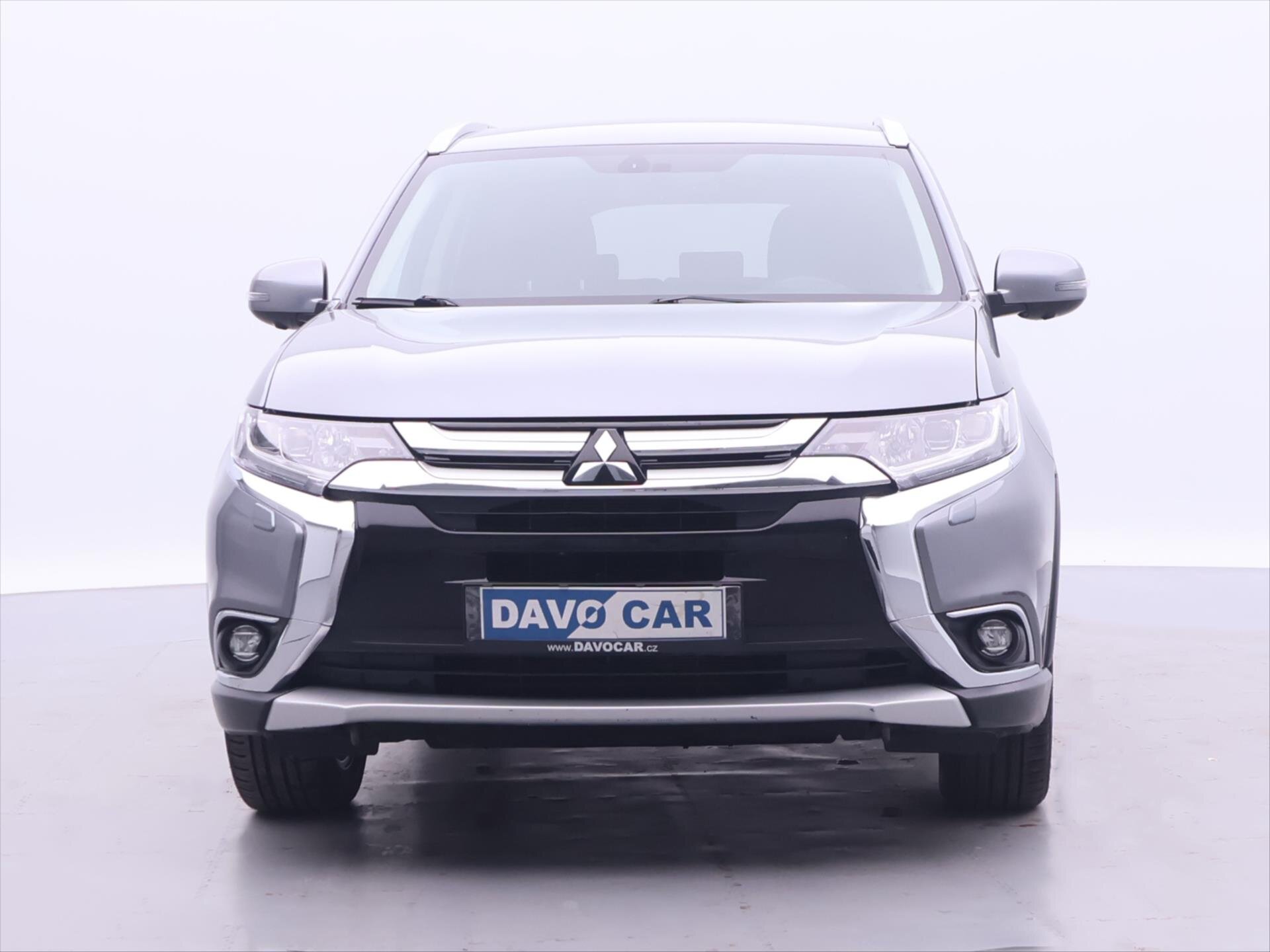 Mitsubishi Outlander SUV / Terénní 2,0 l 110 kw