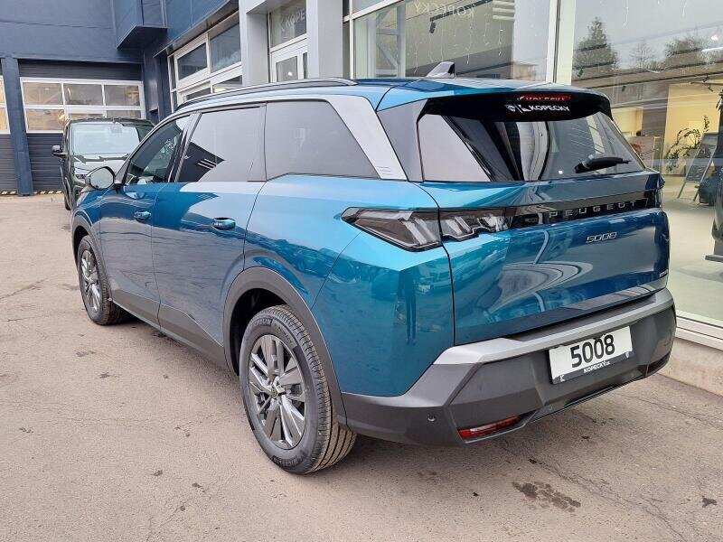 Peugeot 5008 SUV / Terénní 1,2 l 107 kw