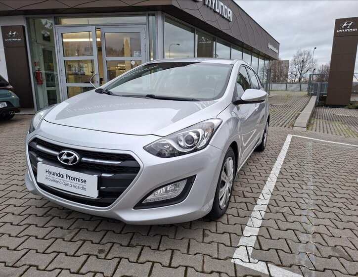 Hyundai i30 8