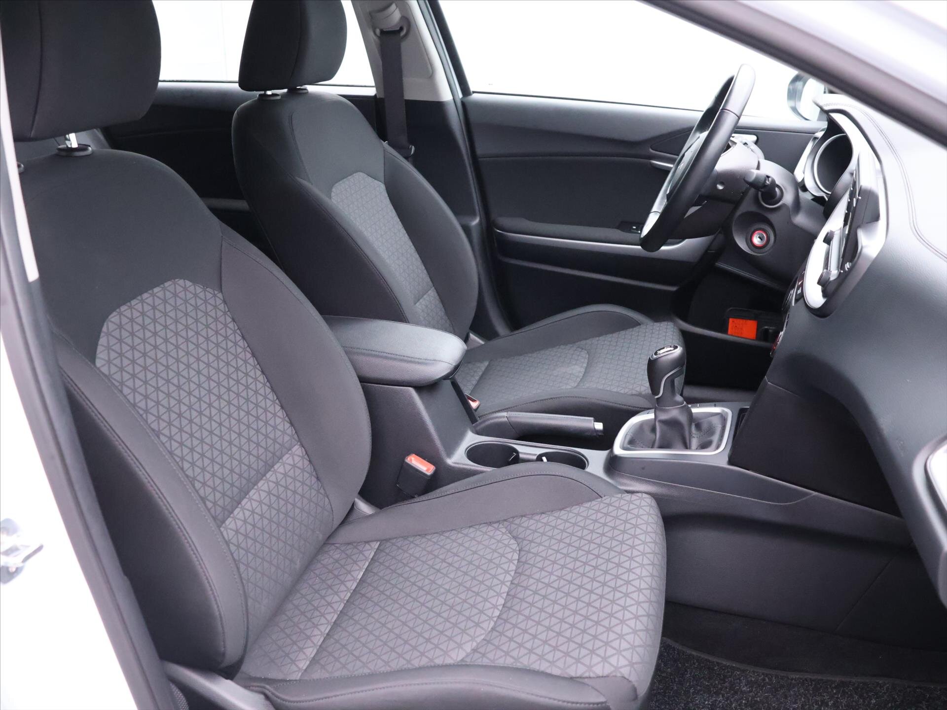 KIA Ceed Kombi 1,5 l 117 kw