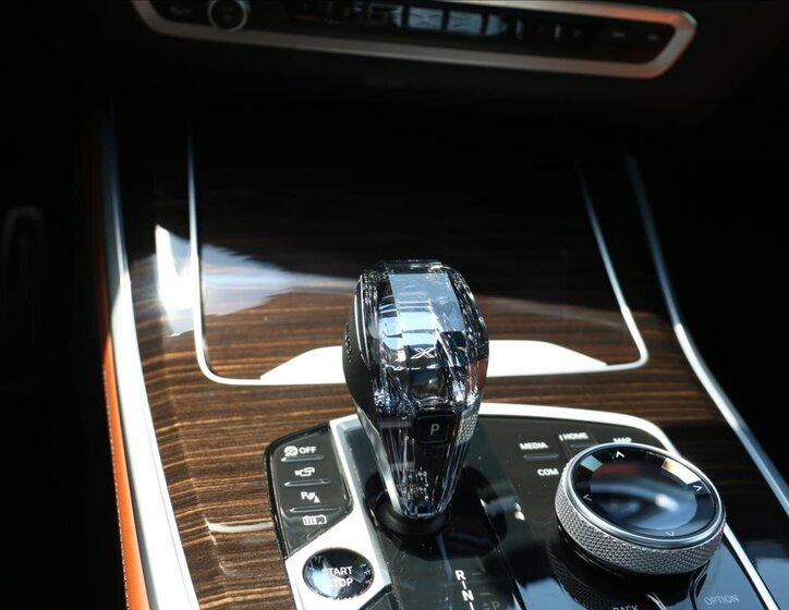 BMW X5 Kombi 3,0 l 290 kw