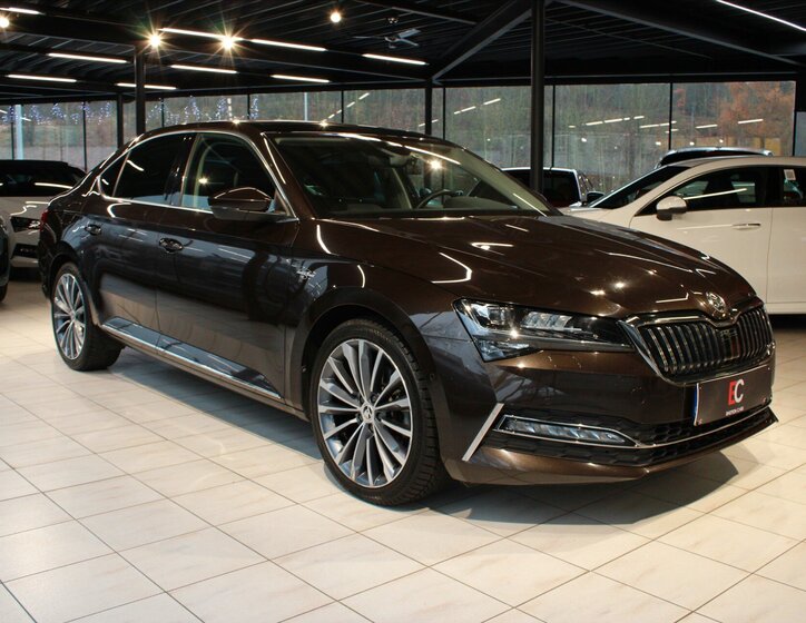 Škoda Superb 1