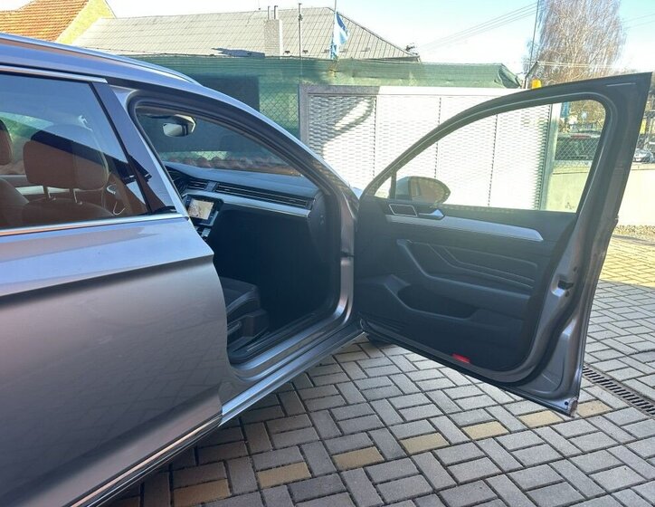 Volkswagen Passat Kombi 2,0 l 110 kw