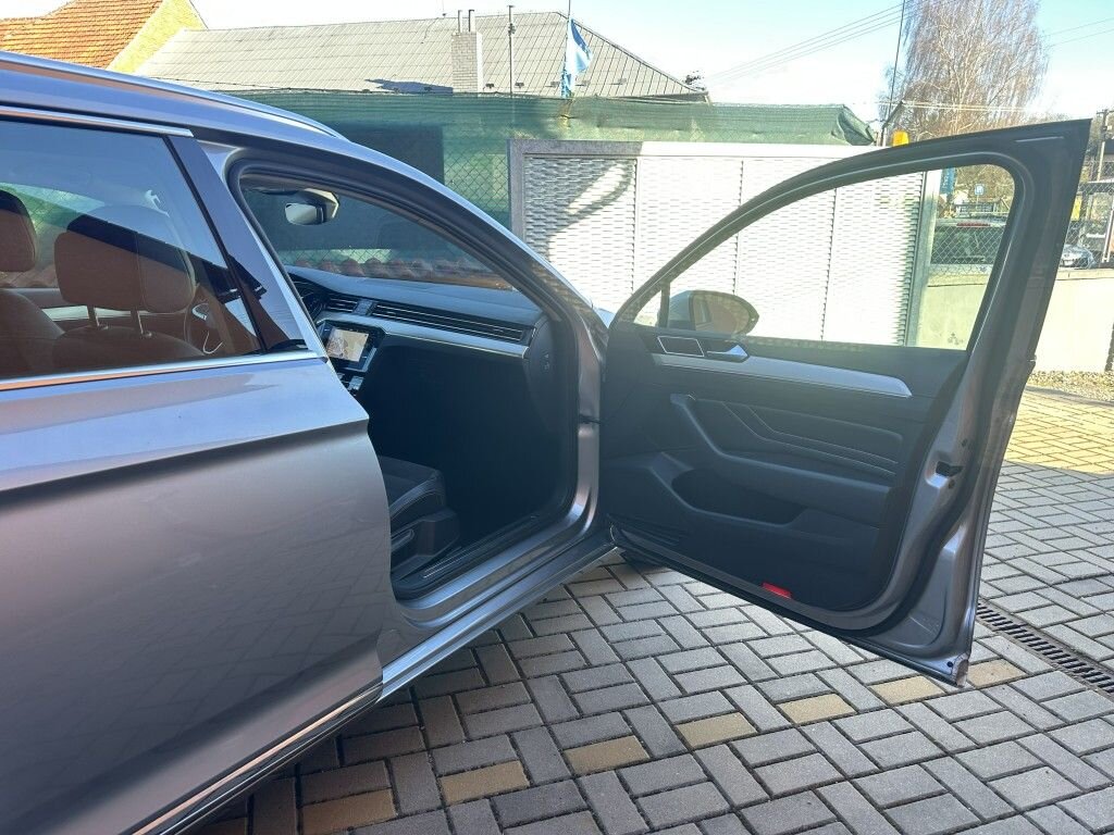 Volkswagen Passat Kombi 2,0 l 110 kw