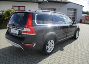 Volvo XC70 Kombi 2,4 l 133 kw