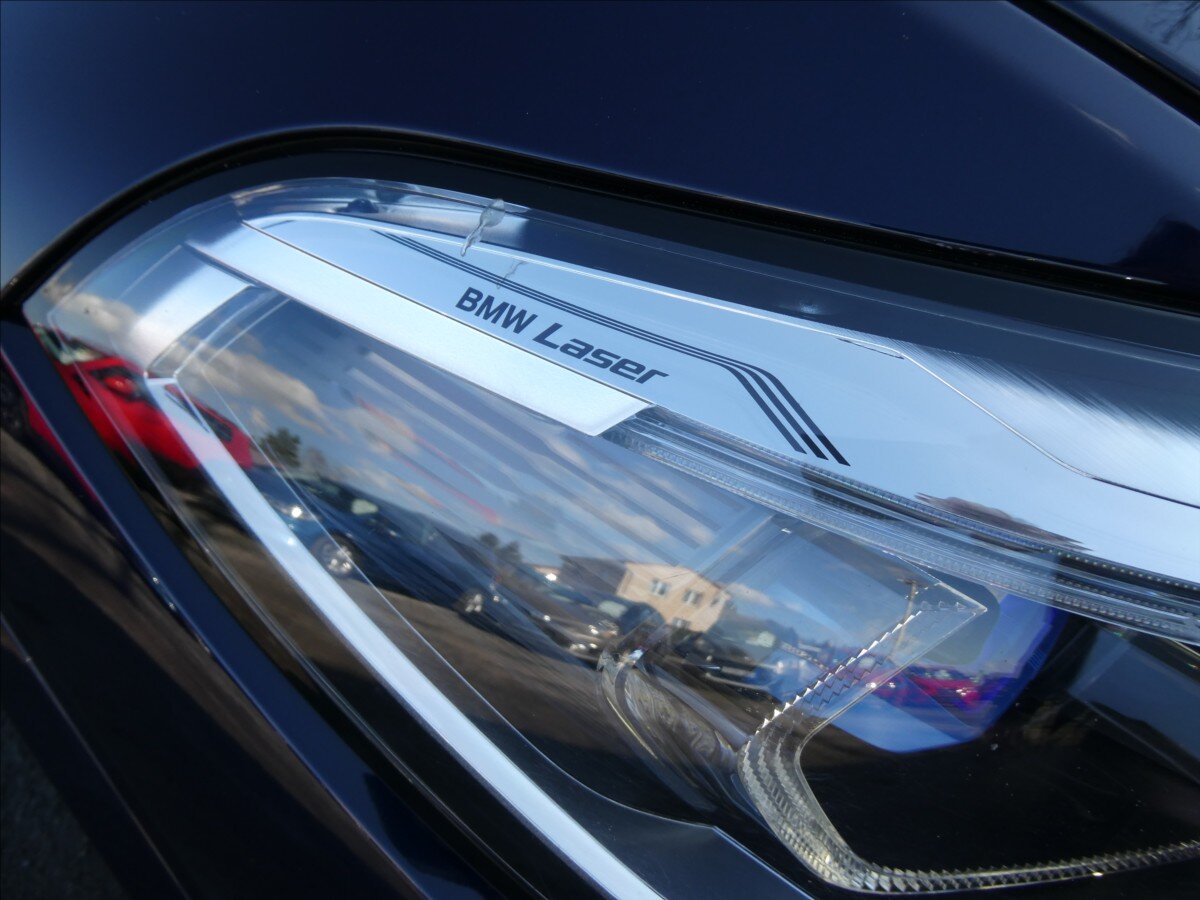 BMW X5 SUV / Terénní 3,0 l 195 kw