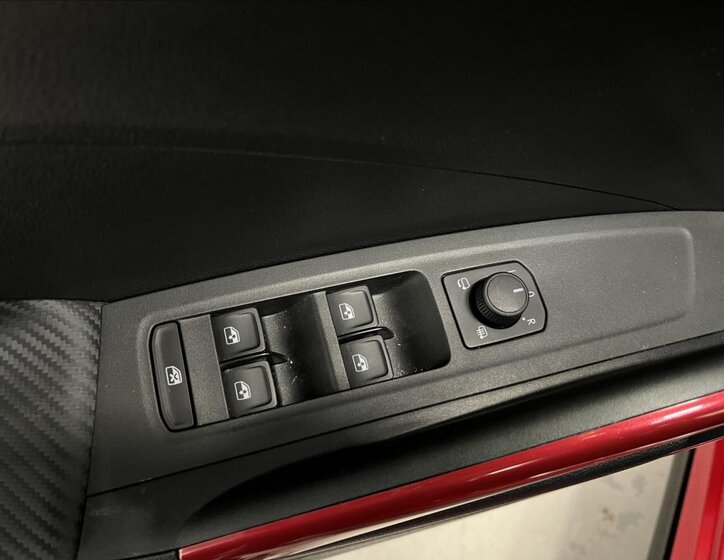 Škoda Fabia Hatchback 999,0 85 kw