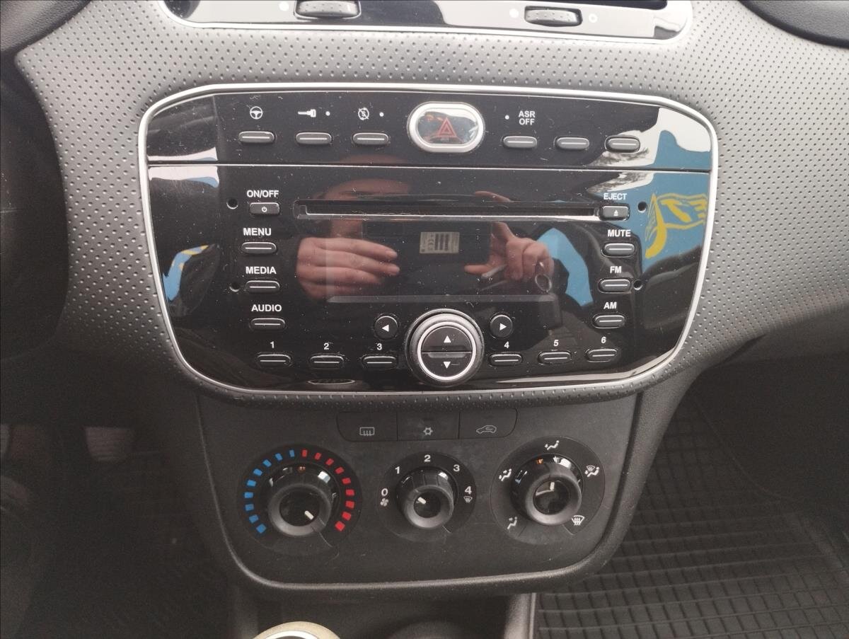 Fiat Grande Punto Hatchback 1,4 l 77 kw