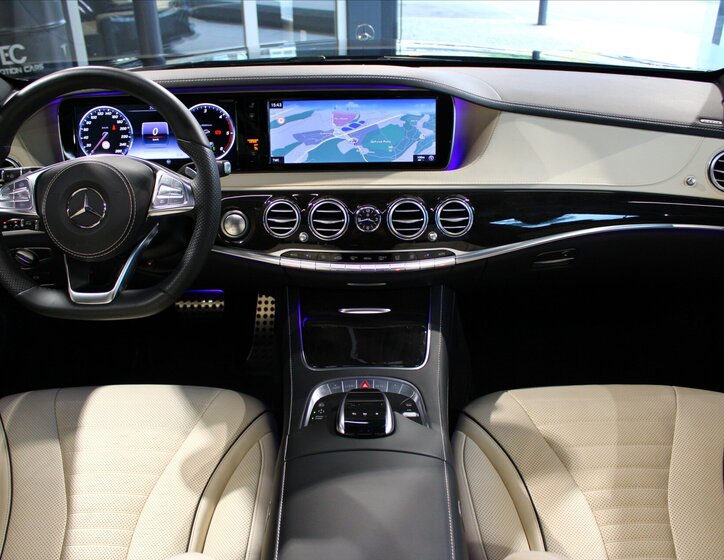 Mercedes-Benz Třídy S 12