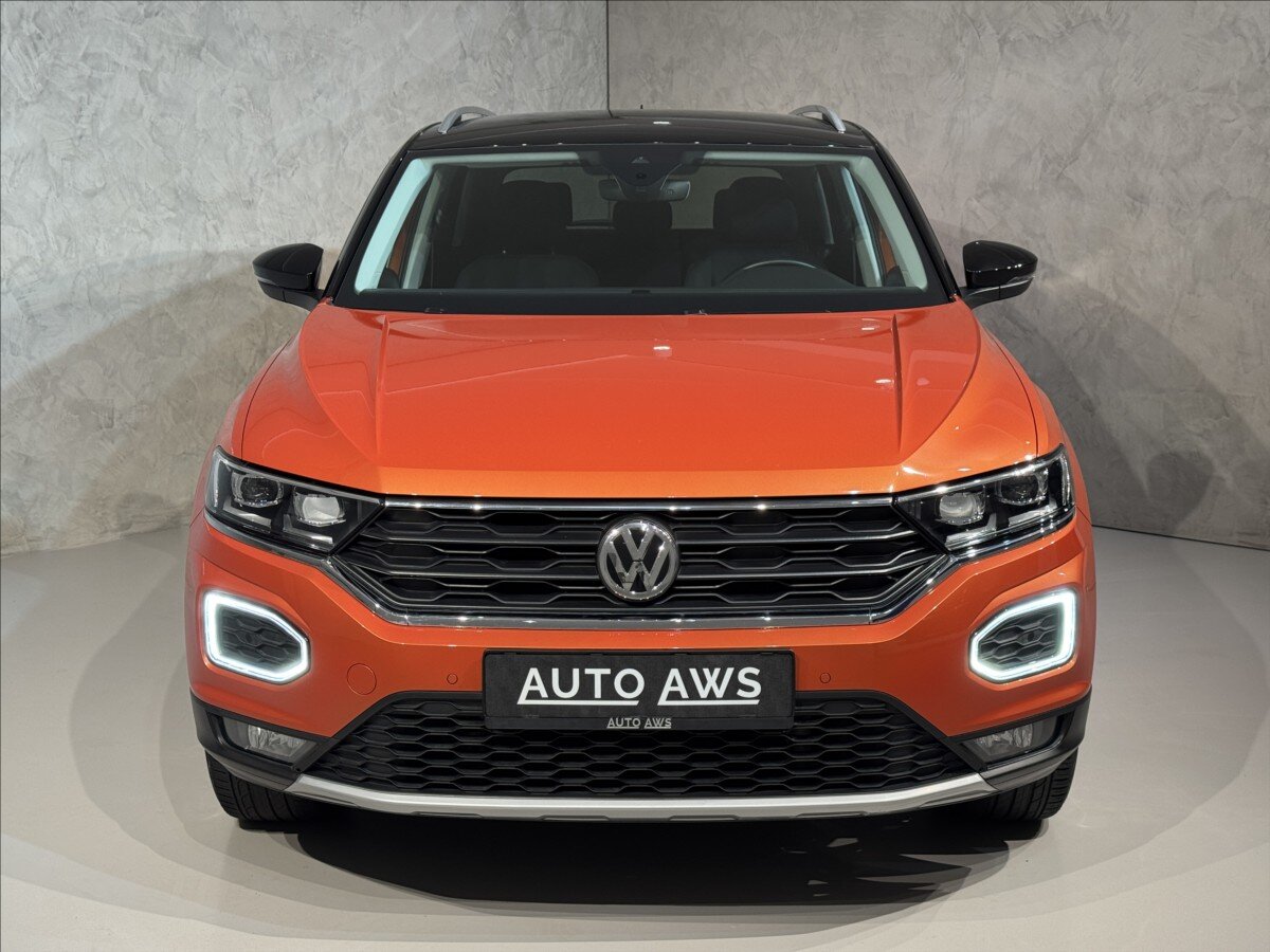 Volkswagen T-Roc SUV / Terénní 1,5 l 110 kw