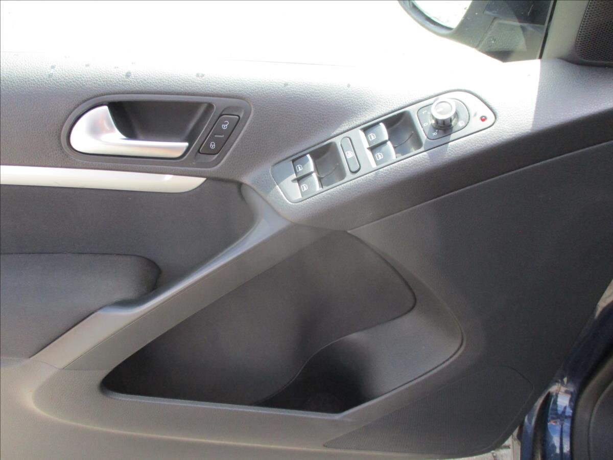 Volkswagen Tiguan Kombi 2,0 l 81 kw