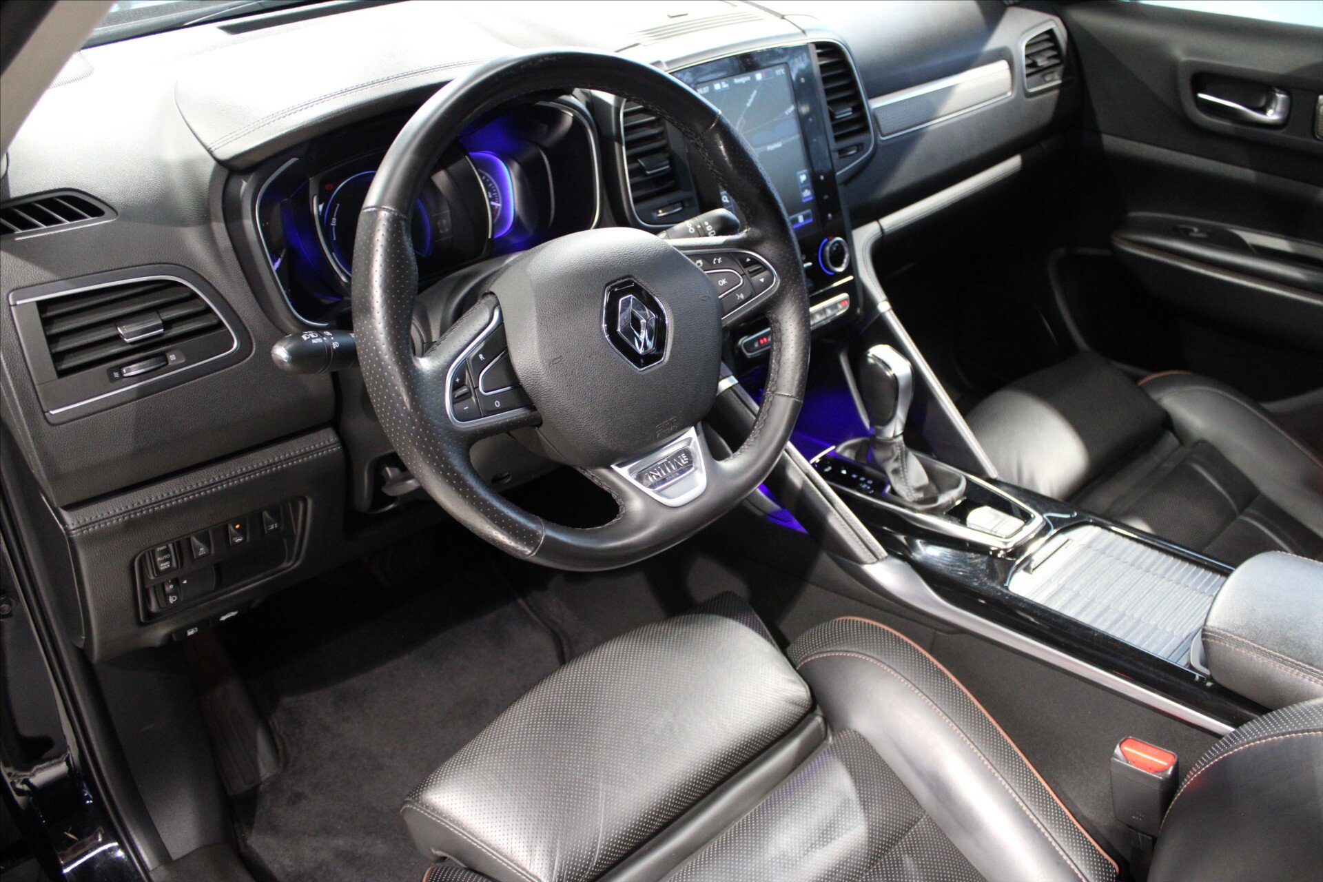 Renault Koleos SUV / Terénní 2,0 l 140 kw