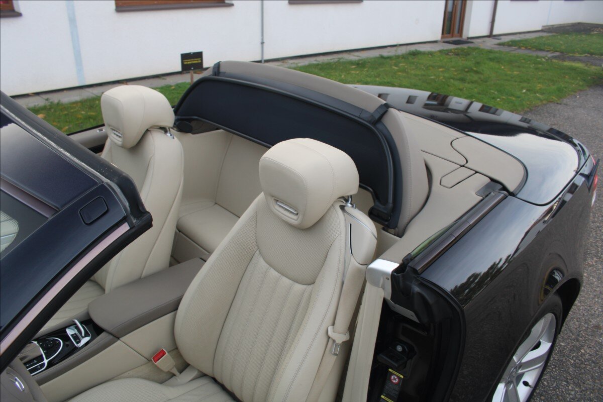 Mercedes-Benz SL Kabriolet 3,0 l 170 kw