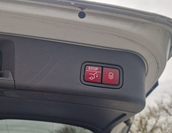 Mercedes-Benz GLE 17