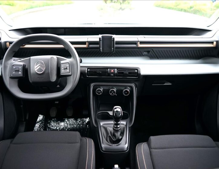 Citroën C3 Aircross SUV / Terénní 1,2 l 74 kw