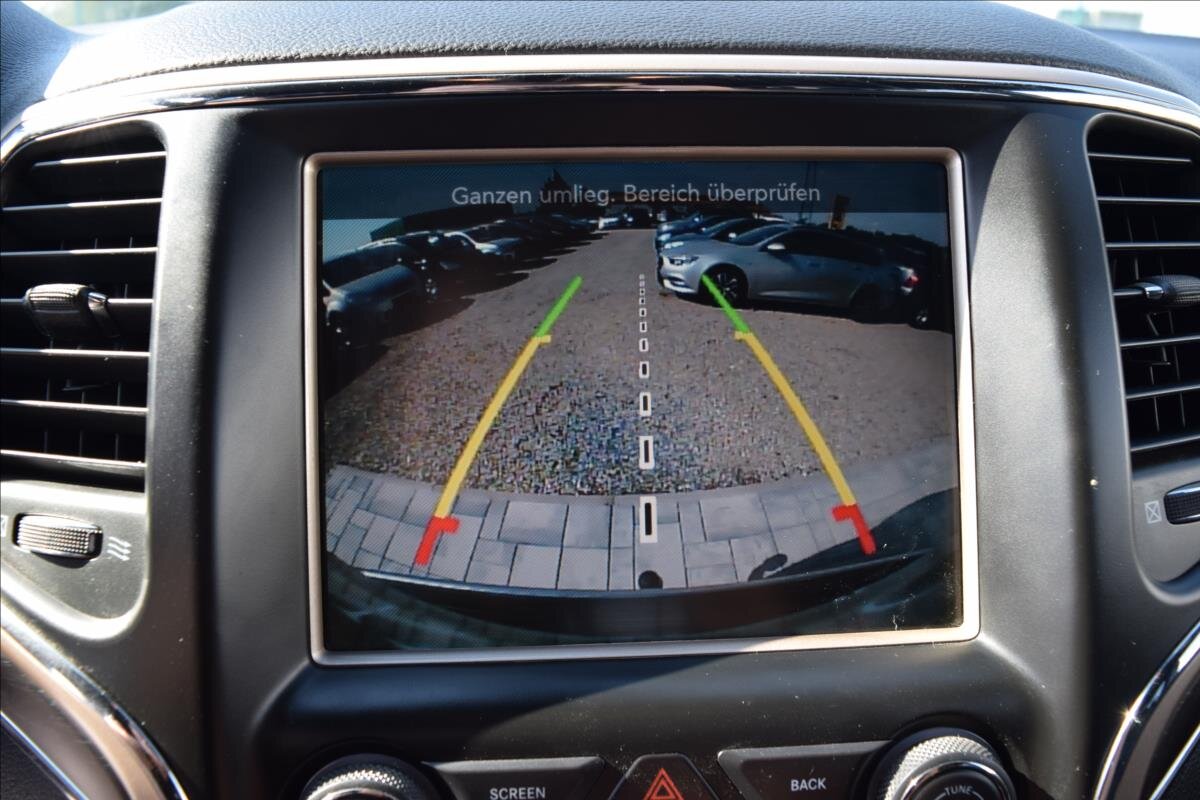 Jeep Grand Cherokee SUV 3,0 l 140 kw