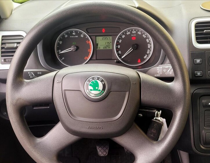 Škoda Roomster MPV 1,4 l 63 kw