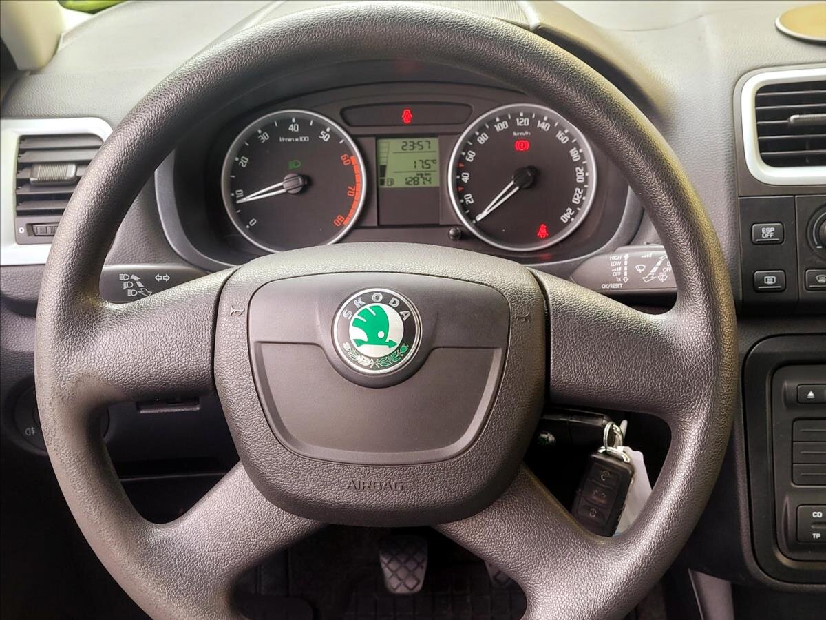 Škoda Roomster MPV 1,4 l 63 kw
