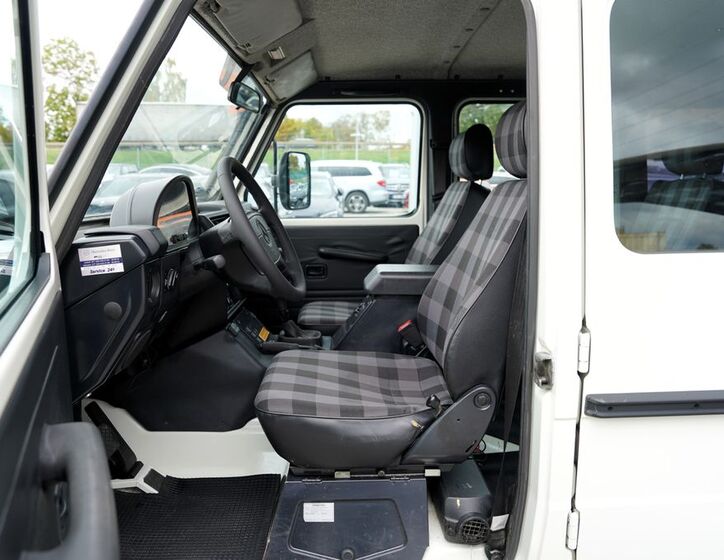 Mercedes-Benz Třídy G 13