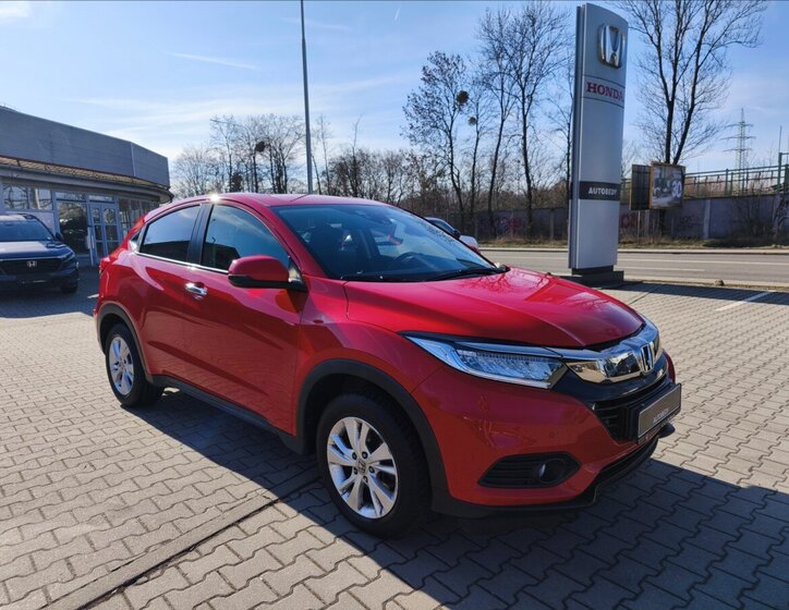 Honda HR-V SUV / Terénní 1,5 l 96 kw
