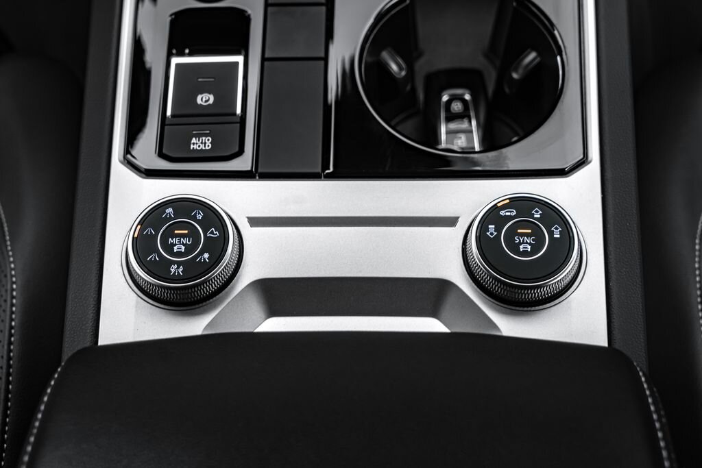 Volkswagen Touareg SUV / Terénní 3,0 l 210 kw